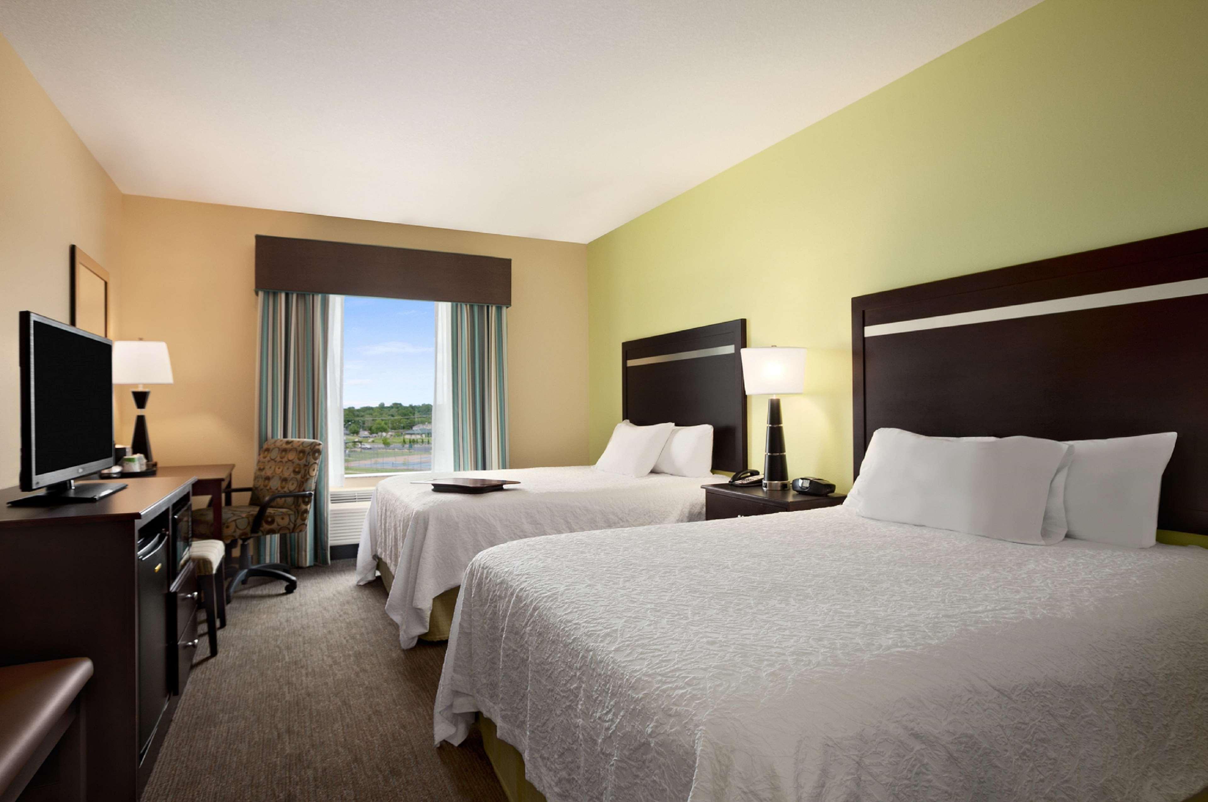 Hampton Inn Belton/Kansas City Exterior photo