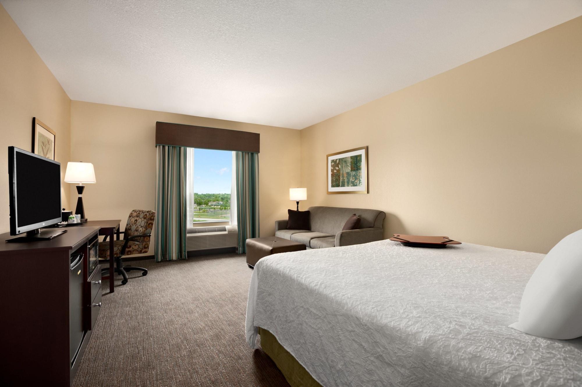 Hampton Inn Belton/Kansas City Exterior photo
